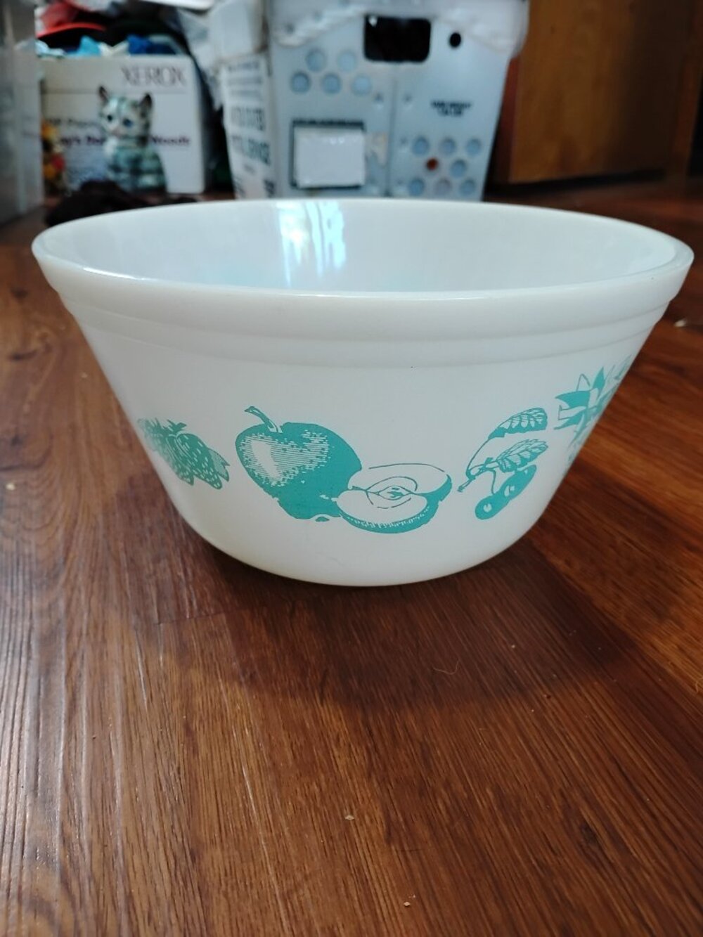 Vintage Federal Milk Glass Fruit Fare Mixing Bowl 9" Mint Pristine